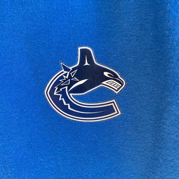Canucks Hoody by Levelwear - Picture 3 of 13